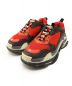 BALENCIAGA（バレンシアガ）の古着「TRIPLE S」｜レッド×ブラック×グレー