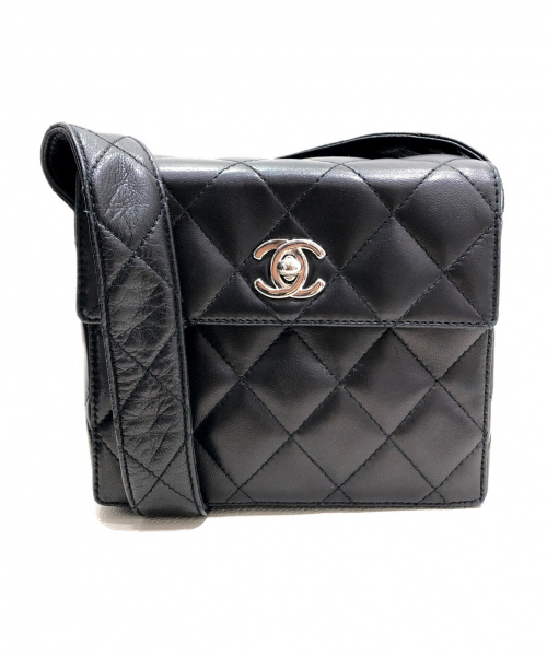 CHANEL（シャネル）CHANEL (シャネル) ショルダーバニティポーチ ブラック サイズ:- マトラッセの古着・服飾アイテム