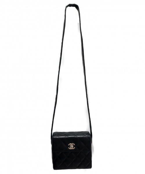 CHANEL（シャネル）CHANEL (シャネル) ショルダーバニティポーチ ブラック サイズ:- マトラッセの古着・服飾アイテム