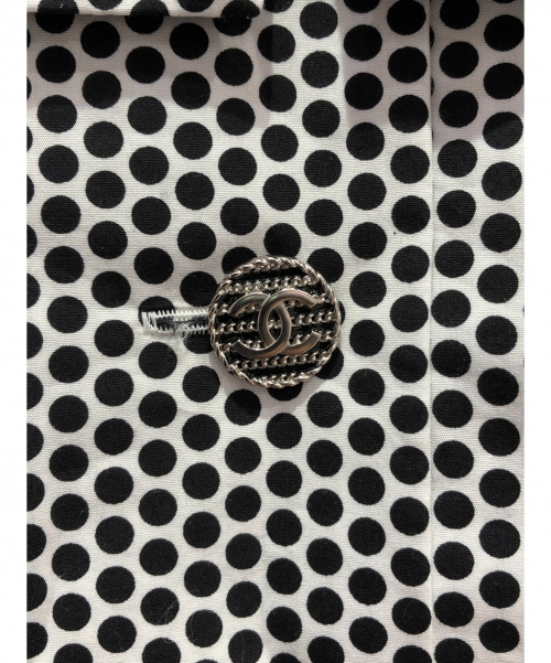 CHANEL（シャネル）CHANEL (シャネル) ドットブラウス ホワイト×ブラック サイズ:34 ドット柄の古着・服飾アイテム
