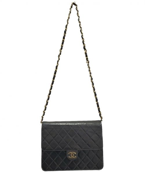 CHANEL（シャネル）CHANEL (シャネル) マトラッセ チェーンショルダーバッグ ブラック サイズ:-の古着・服飾アイテム