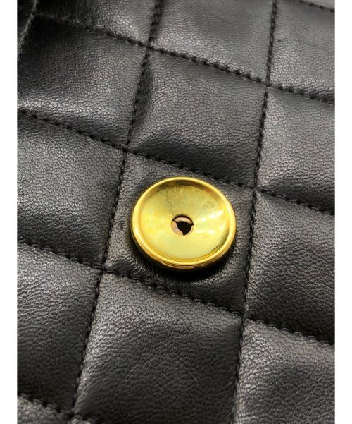 CHANEL（シャネル）CHANEL (シャネル) マトラッセ チェーンショルダーバッグ ブラック サイズ:-の古着・服飾アイテム
