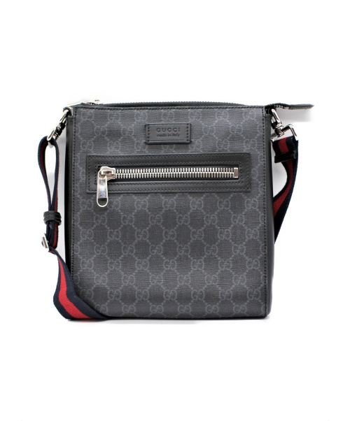 GUCCI（グッチ）GUCCI (グッチ) GGスプリーム スモールメッセンジャーバッグ ブラック サイズ:- GGスプリーム 523599 527066の古着・服飾アイテム