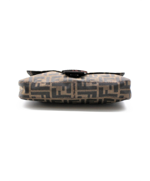 FENDI（フェンディ）FENDI (フェンディ) ハンドバッグ ブラウン×ブラック ズッカ マンマバケット 2119-8BR000-019の古着・服飾アイテム