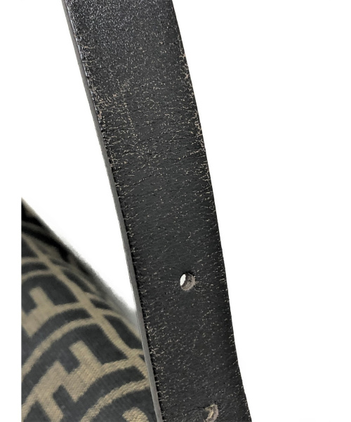 FENDI（フェンディ）FENDI (フェンディ) ハンドバッグ ブラウン×ブラック ズッカ マンマバケット 2119-8BR000-019の古着・服飾アイテム