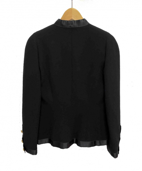 CHANEL（シャネル）CHANEL (シャネル) カメリアボタンセットアップ ブラック サイズ:38の古着・服飾アイテム