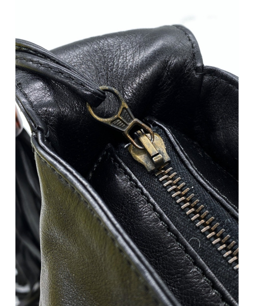 CHANEL（シャネル）CHANEL (シャネル) フリンジショルダーバッグ ブラック サイズ:- レザー 5004758の古着・服飾アイテム