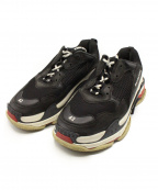 BALENCIAGAバレンシアガ）の古着「TRIPLE S」｜ブラック