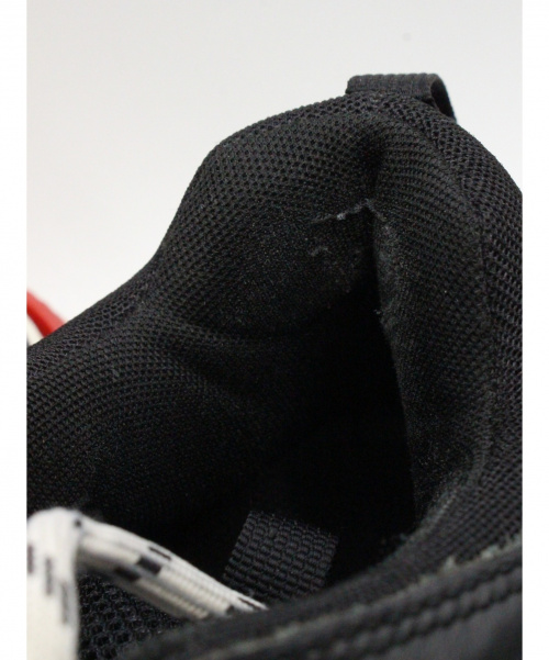 BALENCIAGA（バレンシアガ）BALENCIAGA (バレンシアガ) TRIPLE S ブラック サイズ:42の古着・服飾アイテム