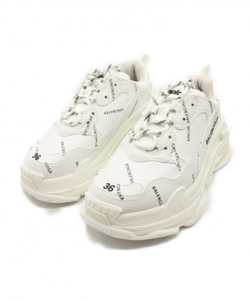 BALENCIAGA（バレンシアガ）BALENCIAGA (バレンシアガ) 総柄 TRIPLE S  ホワイト サイズ:24cmの古着・服飾アイテム