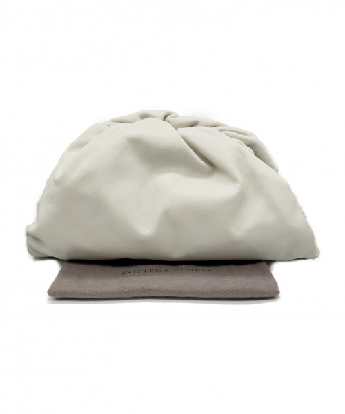 BOTTEGA VENETA（ボッテガベネタ）BOTTEGA VENETA (ボッテガヴェネタ) ザ・ポーチ ホワイト サイズ:-の古着・服飾アイテム