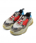 BALENCIAGAバレンシアガ）の古着「Triple S」｜グレー