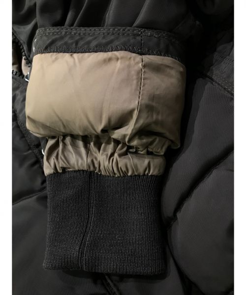 MONCLER（モンクレール）MONCLER (モンクレール) ダウンジャケット ブラウン サイズ:Mの古着・服飾アイテム