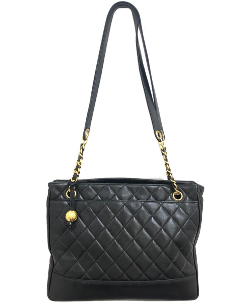 CHANEL（シャネル）CHANEL (シャネル) チェーントートバッグ ブラック サイズ:- マトラッセ 2478556の古着・服飾アイテム