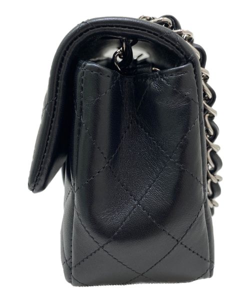 CHANEL（シャネル）CHANEL (シャネル) シングルフラップミニマトラッセ ブラック サイズ:ミニの古着・服飾アイテム