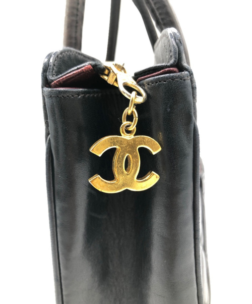CHANEL（シャネル）CHANEL (シャネル) ココマークチャームハンドバッグ ブラック サイズ:- ■の古着・服飾アイテム