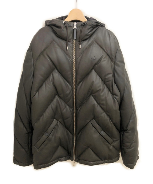 LOUIS VUITTON（ルイ ヴィトン）LOUIS VUITTON (ルイ ヴィトン) レザーフーデットダウンジャケット ダークブラウン サイズ:50 ラムレザーの古着・服飾アイテム