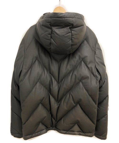 LOUIS VUITTON（ルイ ヴィトン）LOUIS VUITTON (ルイ ヴィトン) レザーフーデットダウンジャケット ダークブラウン サイズ:50 ラムレザーの古着・服飾アイテム