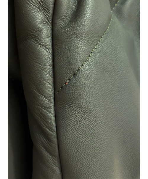 LOUIS VUITTON（ルイ ヴィトン）LOUIS VUITTON (ルイ ヴィトン) レザーフーデットダウンジャケット ダークブラウン サイズ:50 ラムレザーの古着・服飾アイテム