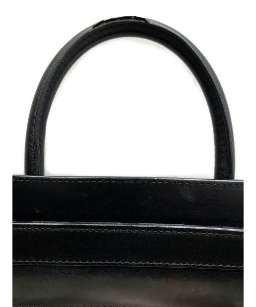 CELINE（セリーヌ）CELINE (セリーヌ) ラゲージミニショッパー ホワイト×ブラック サイズ:-の古着・服飾アイテム