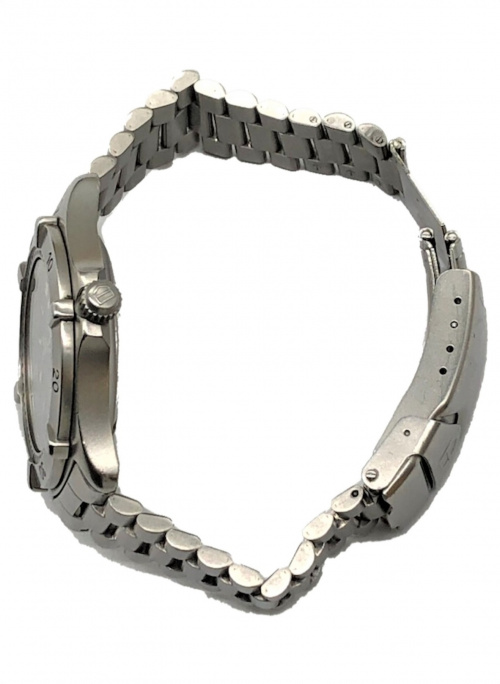 TAG Heuer（タグ・ホイヤー）TAG Heuer (タグホイヤー) プロフェッショナル200 ブラック サイズ:-の古着・服飾アイテム