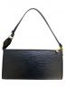 LOUIS VUITTON (ルイ ヴィトン) ポシェットアクセソワール ブラック サイズ:-：44800円