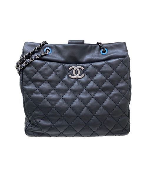 CHANEL（シャネル）CHANEL (シャネル) マトラッセチェーントートバッグ ブラック サイズ:-の古着・服飾アイテム