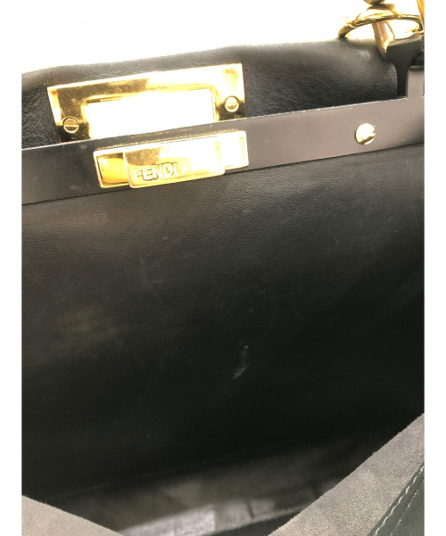 FENDI（フェンディ）FENDI (フェンディ) ピーカブー ブラック サイズ:- ゴールド金具 8BN290-3ZN-169-3355の古着・服飾アイテム