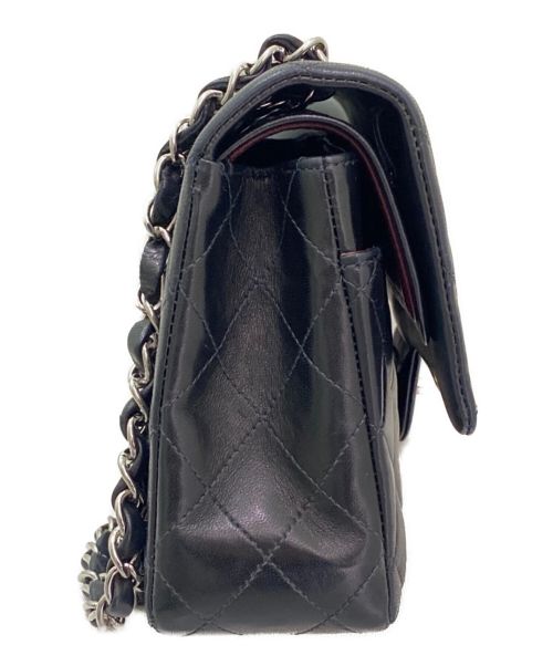 CHANEL（シャネル）CHANEL (シャネル) ダブルフラップマトラッセ ブラック サイズ:25の古着・服飾アイテム