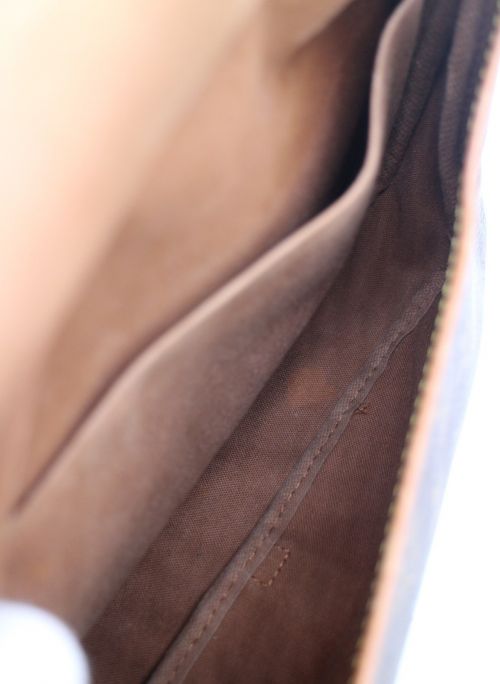 LOUIS VUITTON（ルイ ヴィトン）LOUIS VUITTON (ルイ ヴィトン) ソミュール30 ブラウン サイズ:30の古着・服飾アイテム