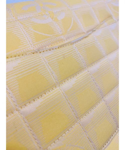 CHANEL（シャネル）CHANEL (シャネル) ダブルチェーンショルダーバッグ イエロー サイズ:25の古着・服飾アイテム