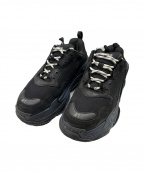 BALENCIAGAバレンシアガ）の古着「TRIPLE S」