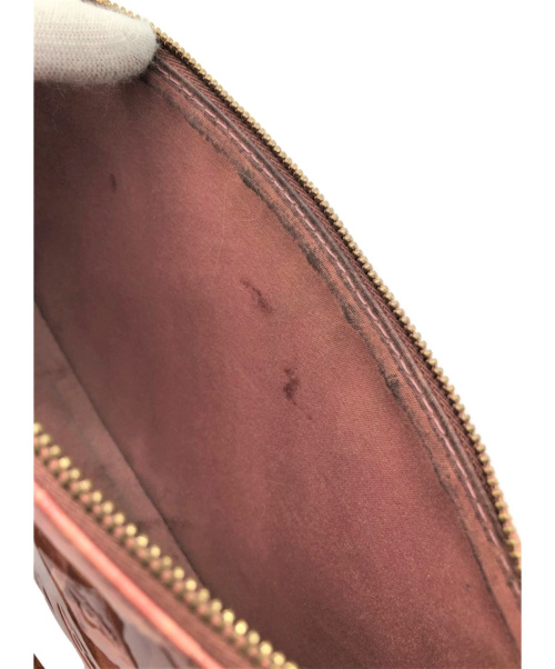 LOUIS VUITTON（ルイ ヴィトン）LOUIS VUITTON (ルイ ヴィトン) ポシェットアクセソワール イカットフラワー  ピンク サイズ:- ヴェルニ M90043 DR0193の古着・服飾アイテム