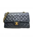 CHANELシャネル）の古着「ダブルフラップマトラッセ」｜ブラック