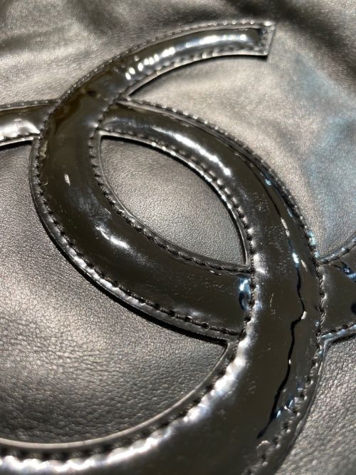 CHANEL（シャネル）CHANEL (シャネル) プラスチックチェーントートバッグ ブラック サイズ:-の古着・服飾アイテム