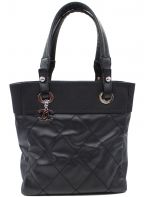 CHANELシャネル）の古着「パリビアリッツ PM」｜ブラック