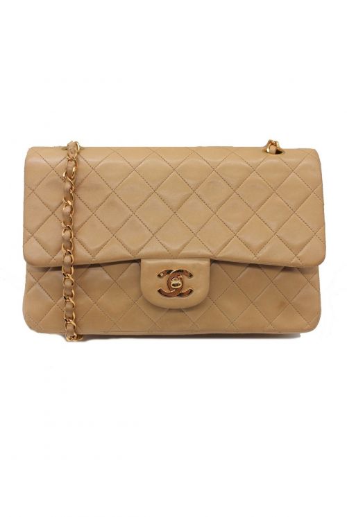 CHANEL（シャネル）CHANEL (シャネル) ダブルフラップ マトラッセ ベージュ サイズ:25の古着・服飾アイテム