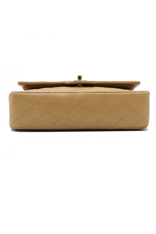 CHANEL（シャネル）CHANEL (シャネル) ダブルフラップ マトラッセ ベージュ サイズ:25の古着・服飾アイテム