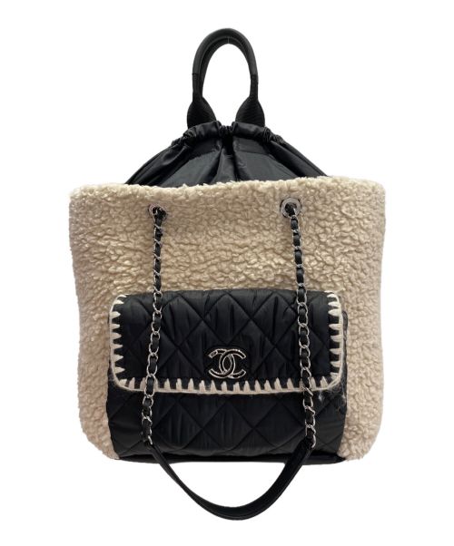 CHANEL（シャネル）CHANEL (シャネル) ボア巾着トートバッグ ホワイト×ブラック サイズ:-の古着・服飾アイテム