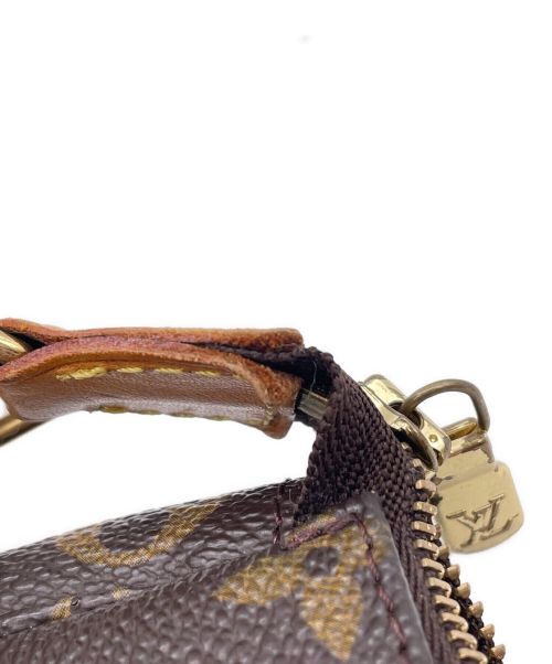 LOUIS VUITTON（ルイ ヴィトン）LOUIS VUITTON (ルイ ヴィトン) ミニポーチ ブラウン サイズ:-の古着・服飾アイテム