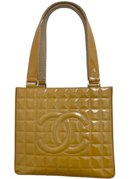 CHANEL（シャネル）CHANEL (シャネル) パテントハンドバッグ ブラウン サイズ:-の古着・服飾アイテム