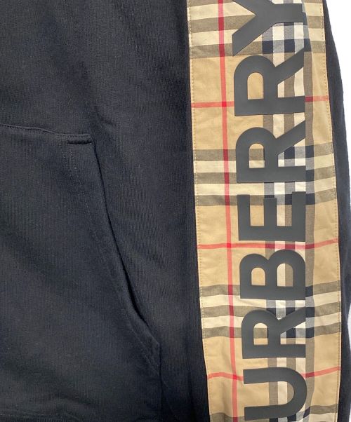 BURBERRY（バーバリー）BURBERRY (バーバリー) ロゴプリント ヴィンテージチェック パネル コットン フーデ ブラック サイズ:Mの古着・服飾アイテム