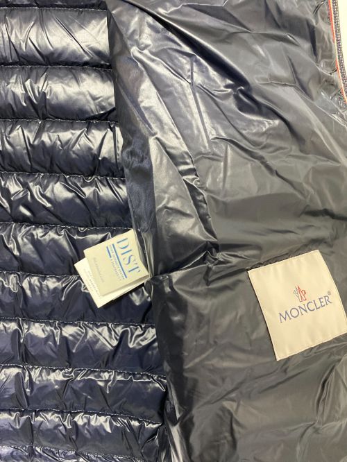 MONCLER（モンクレール）MONCLER (モンクレール) DANIEL ネイビー サイズ:XLの古着・服飾アイテム