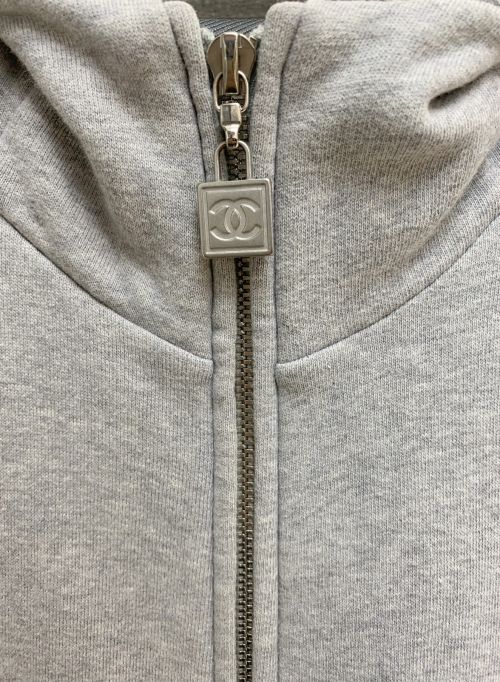 CHANEL（シャネル）CHANEL (シャネル) ココマークWジップパーカー グレー サイズ:-の古着・服飾アイテム