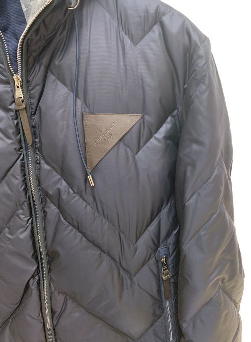 LOUIS VUITTON（ルイ ヴィトン）LOUIS VUITTON (ルイ ヴィトン) キルティングダウンジャケット ネイビー サイズ:44の古着・服飾アイテム
