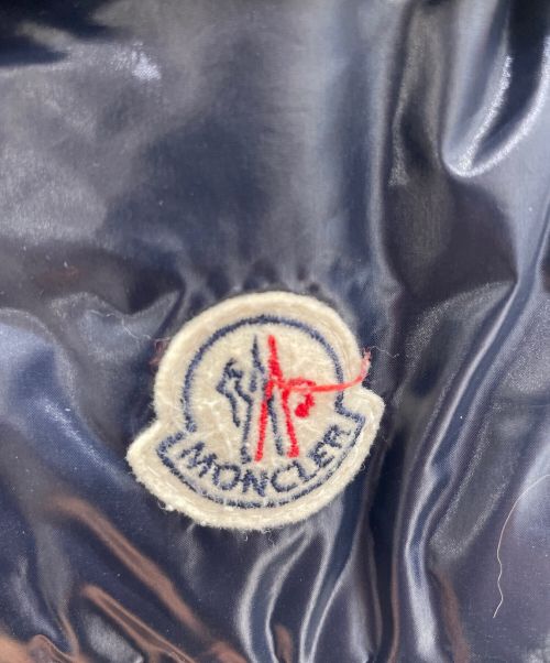 MONCLER（モンクレール）MONCLER (モンクレール) ダウンジャケット ネイビー サイズ:2の古着・服飾アイテム