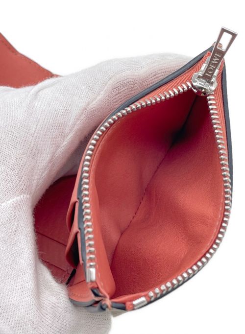 LOEWE（ロエベ）LOEWE (ロエベ) バーティカルウォレット アイボリー サイズ:-の古着・服飾アイテム