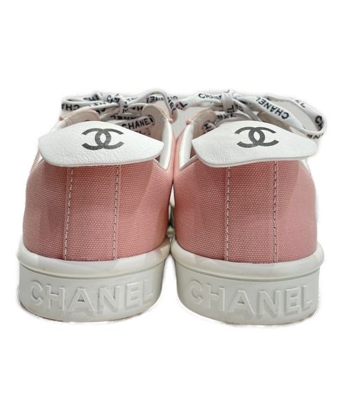 CHANEL（シャネル）CHANEL (シャネル) ロゴ入りスニーカー ピンク サイズ:39の古着・服飾アイテム