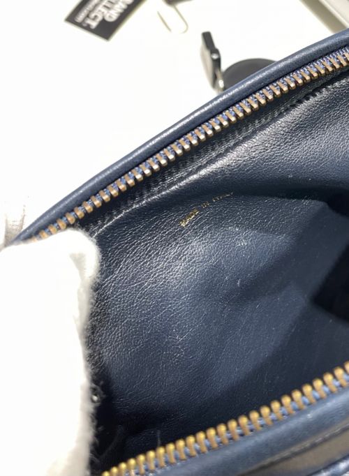 CHANEL（シャネル）CHANEL (シャネル) フリンジショルダーバッグ ネイビー サイズ:-の古着・服飾アイテム