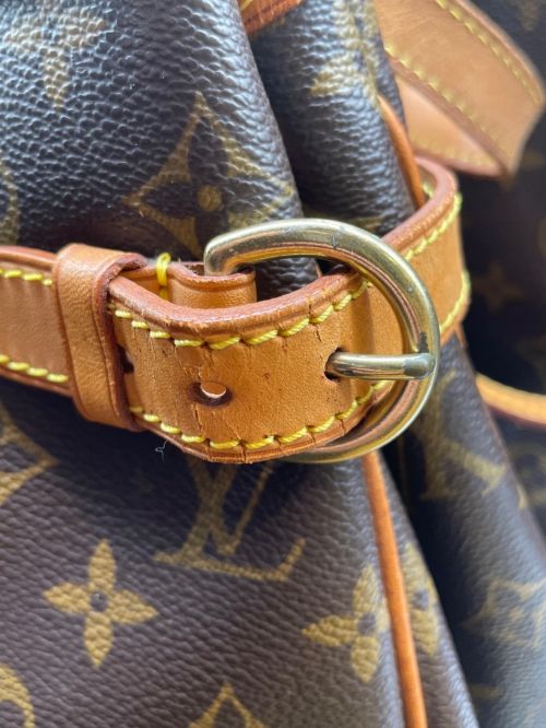 LOUIS VUITTON（ルイ ヴィトン）LOUIS VUITTON (ルイ ヴィトン) バティニョール・オリゾンタル ブラウン サイズ:-の古着・服飾アイテム